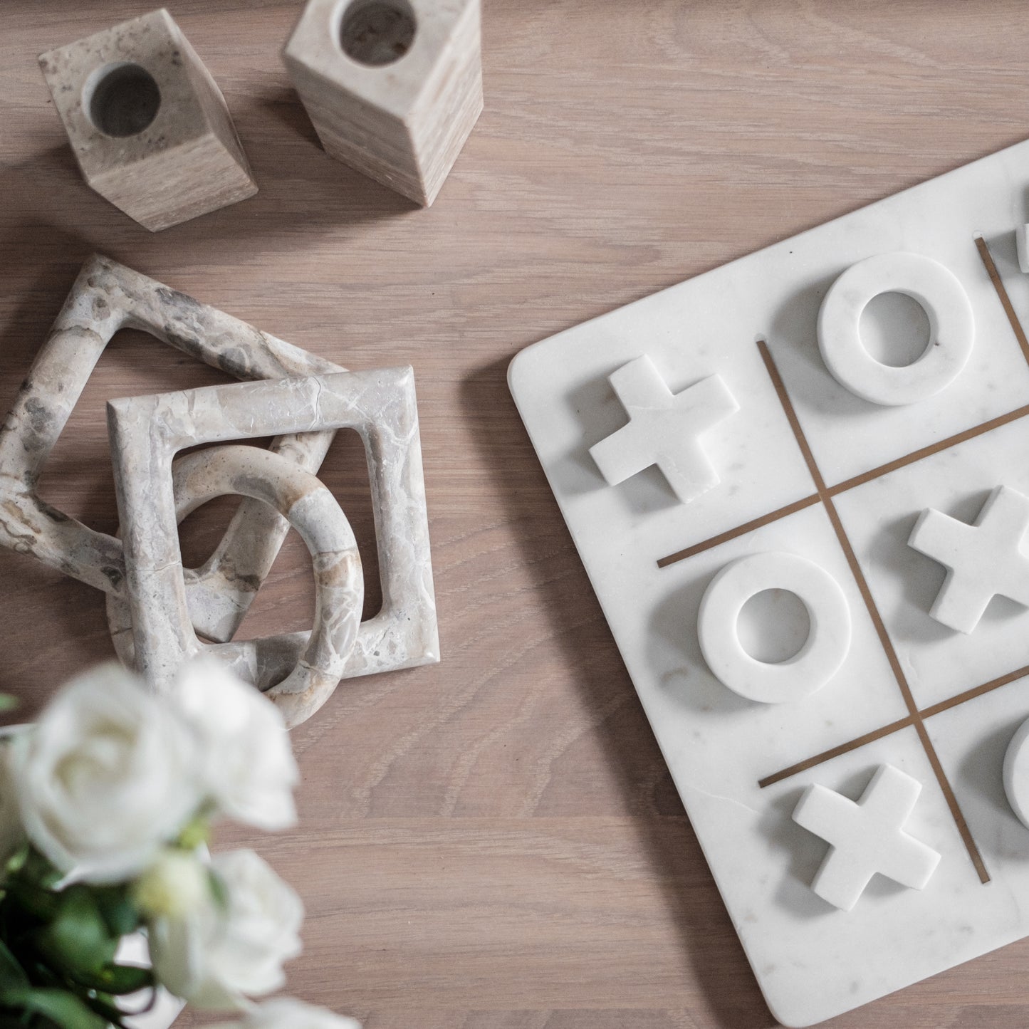 Marble Link Decoration