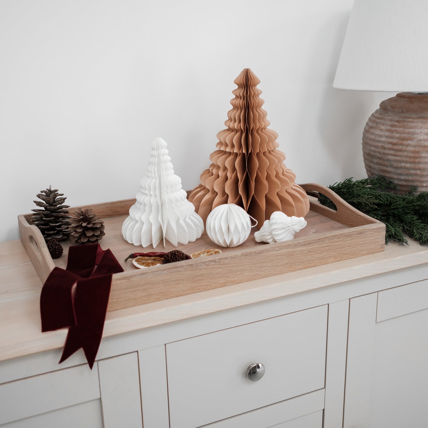 Box of 4 Caramel Paper Hanging Decorations