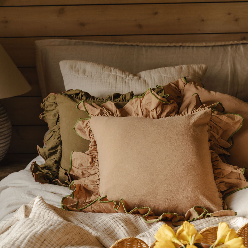 Large Ruffle Cushion Cover