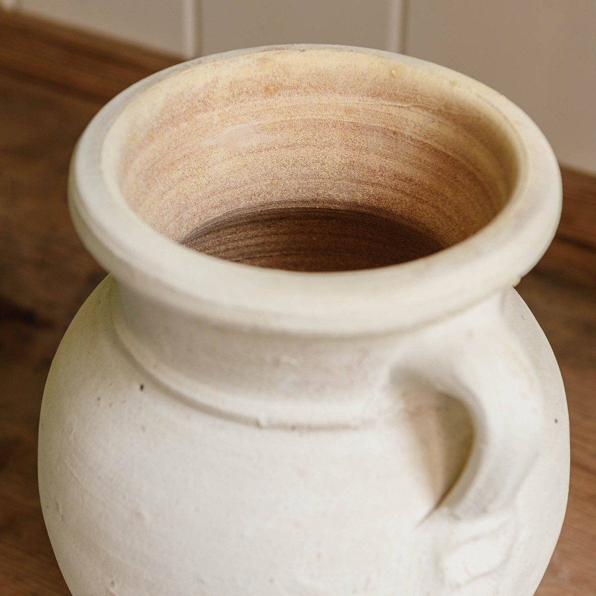 White Terracotta Small Urn Shaped Pot